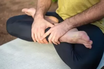 Sitting cross legged and climbing stairs after knee replacement myth or reality