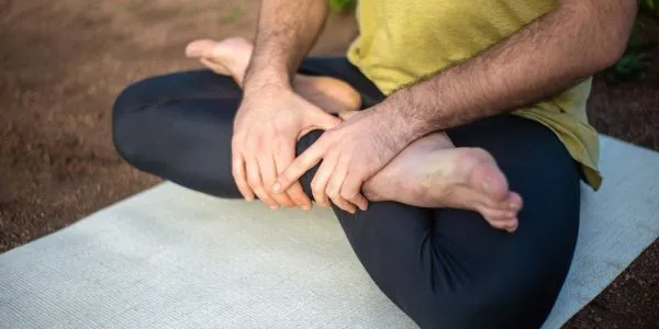 Sitting cross legged and climbing stairs after knee replacement myth or reality