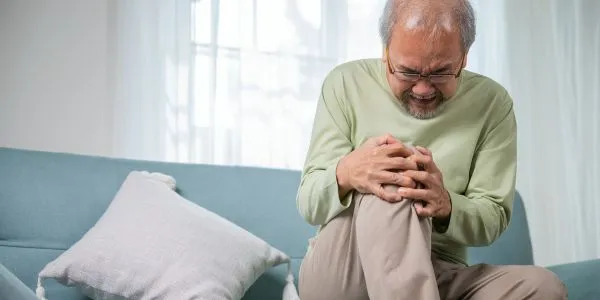 Effects of Smoking in Bones and Joints: Hidden Health Risks
